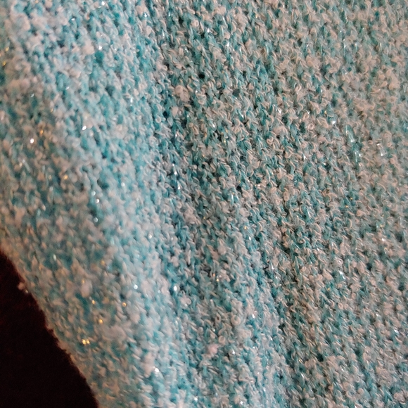 Top - Picture 4 of 5